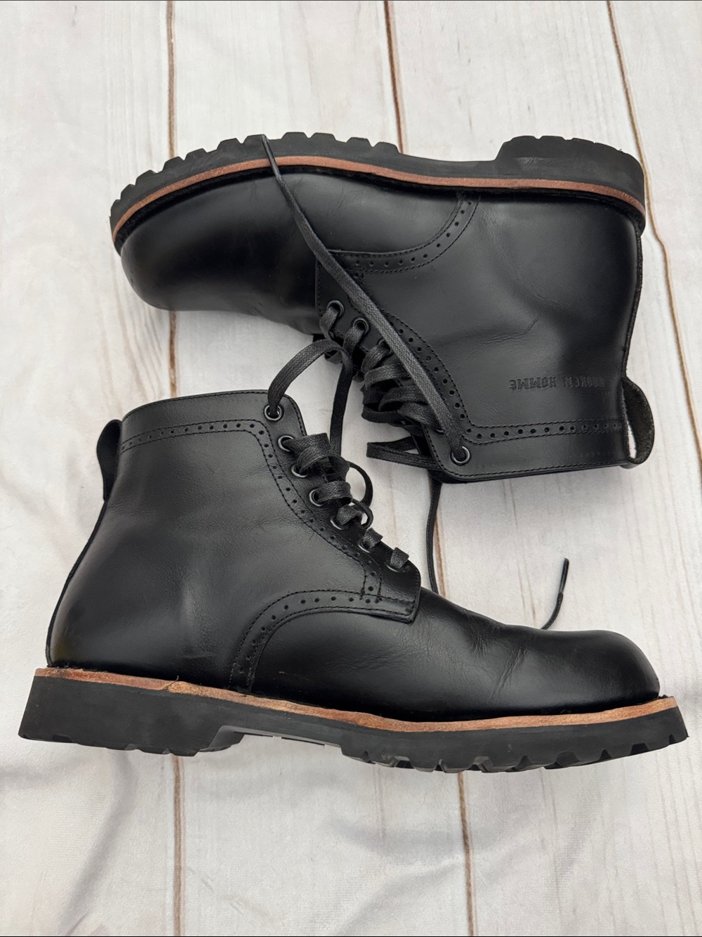 Men’s Broken Homme leather ankle boots